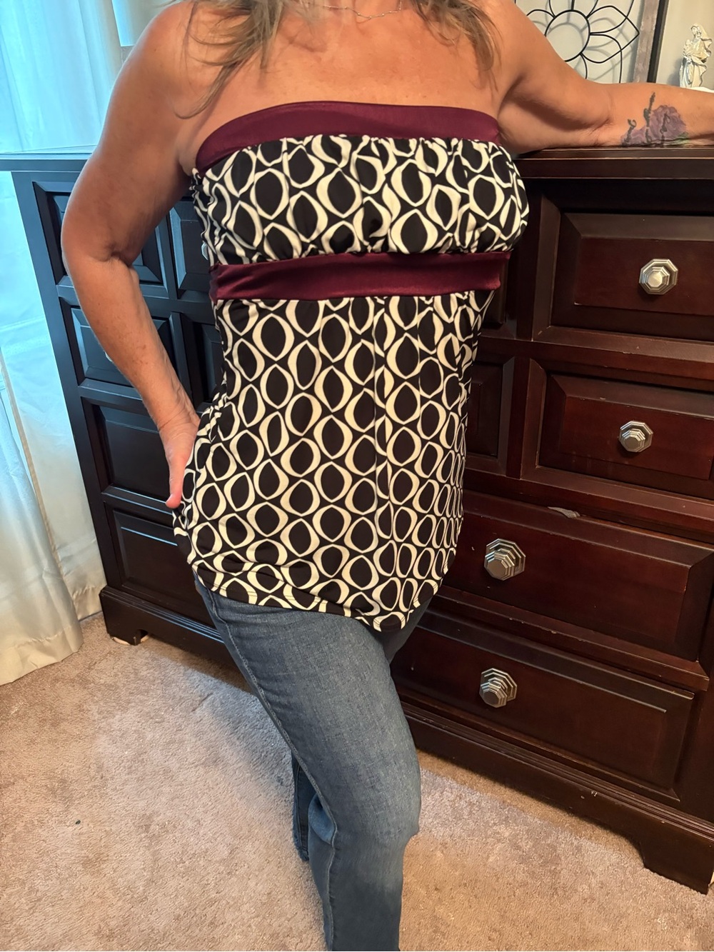 Strapless Black and Cream Geometric Top with  Burgundy Trim Y2K Empire Waist